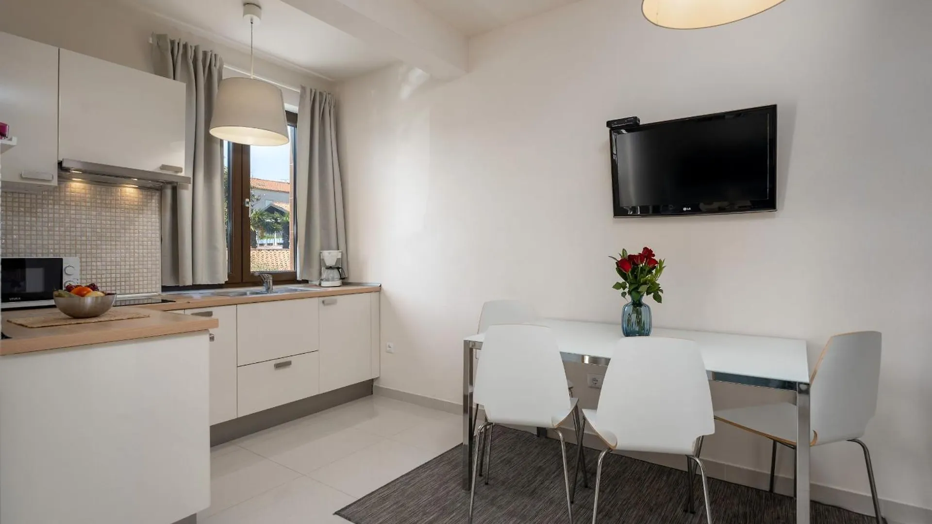 Residence Mala Funtana Daire