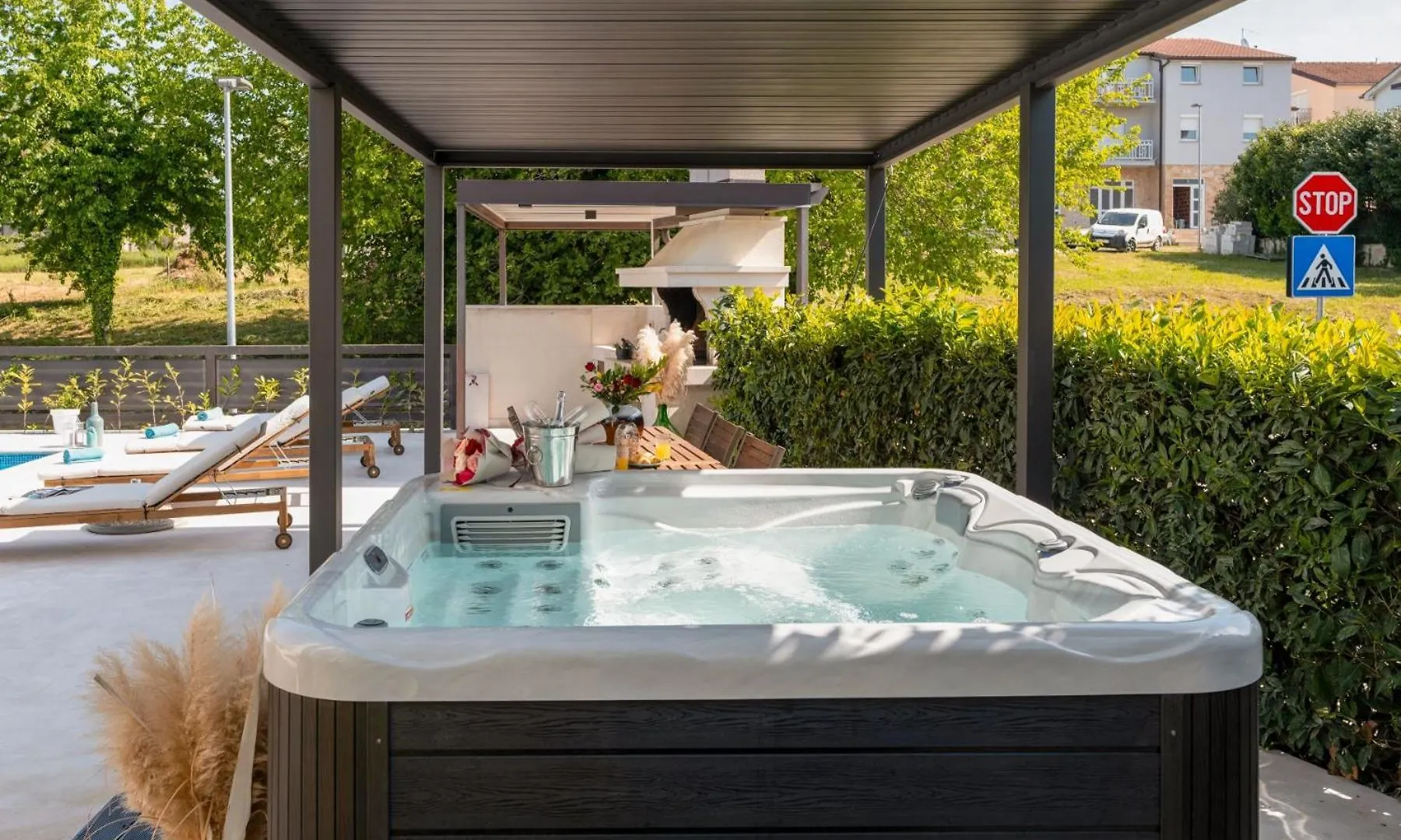 Residence Mala Funtana Daire