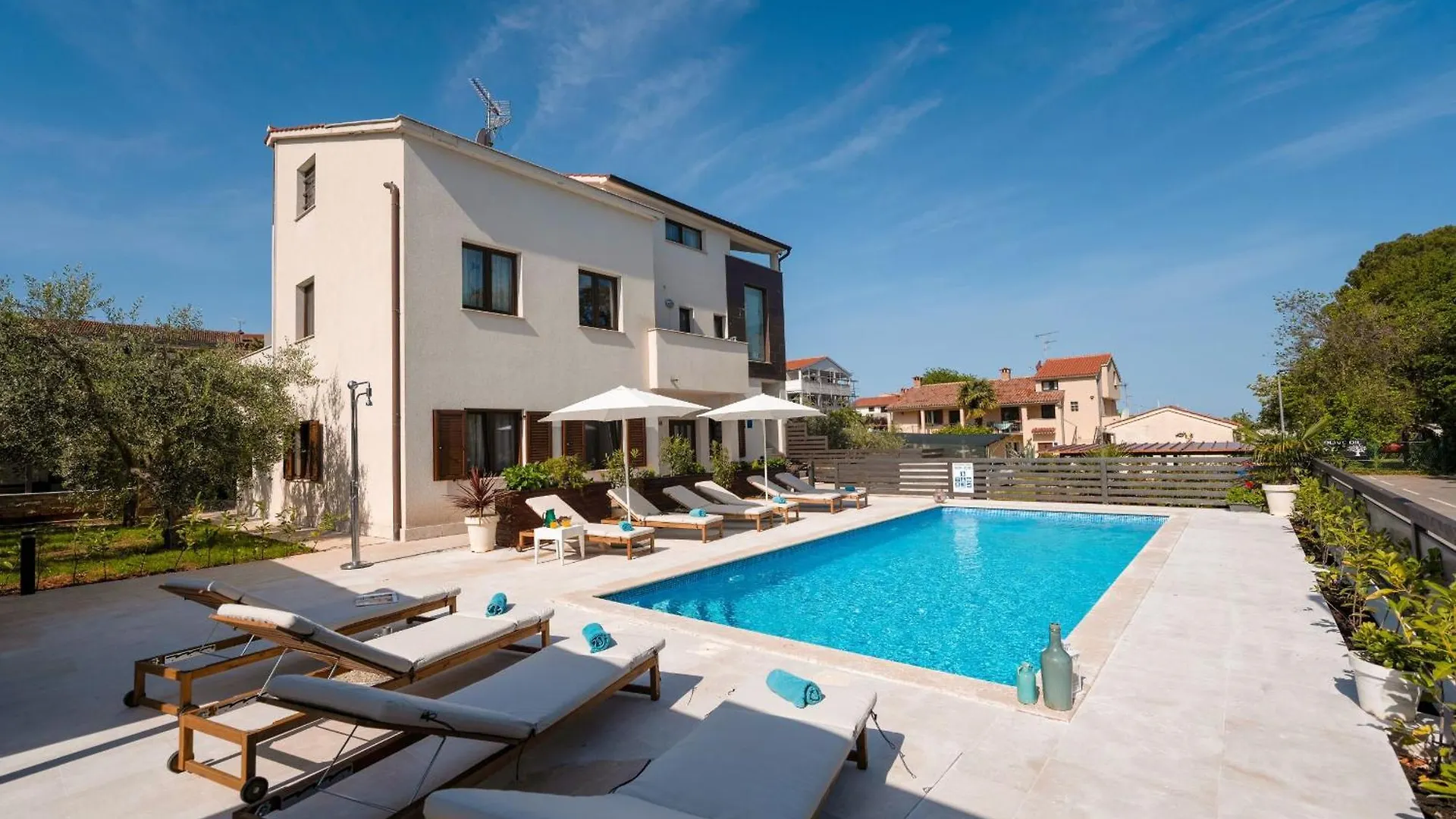 Apartment Residence Mala Funtana